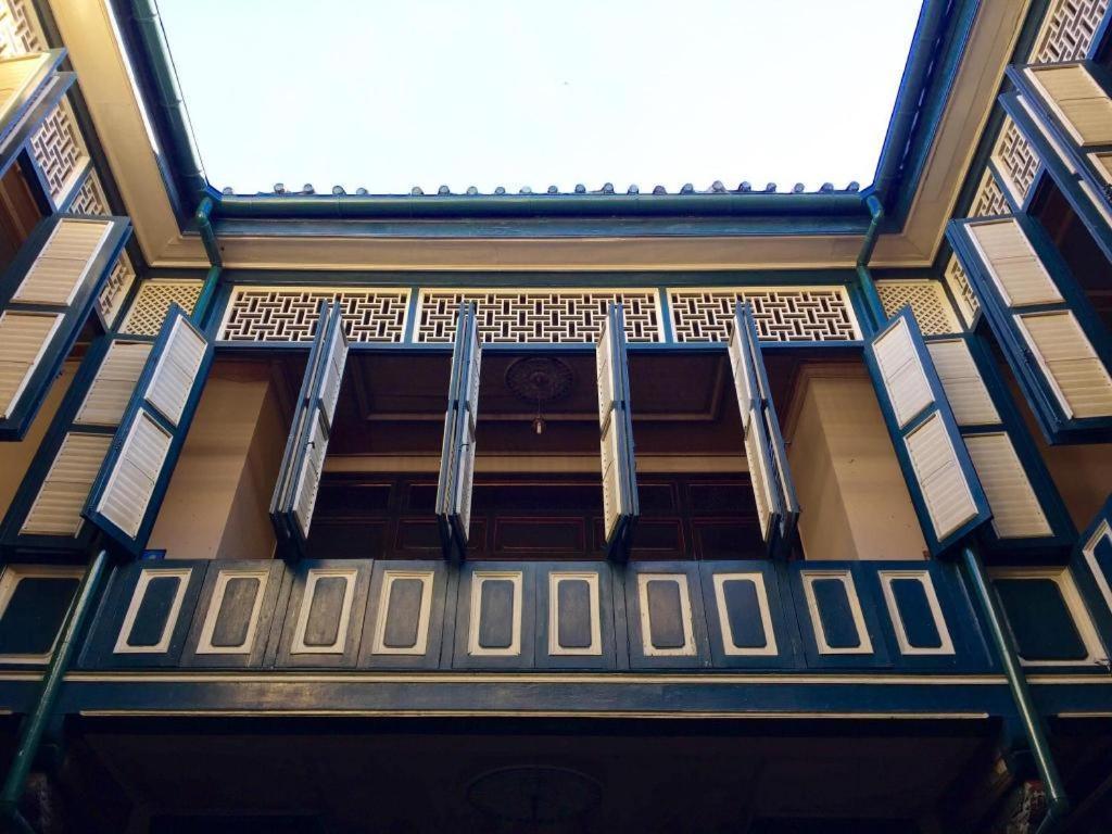 De Paris Hotel Medan Esterno foto